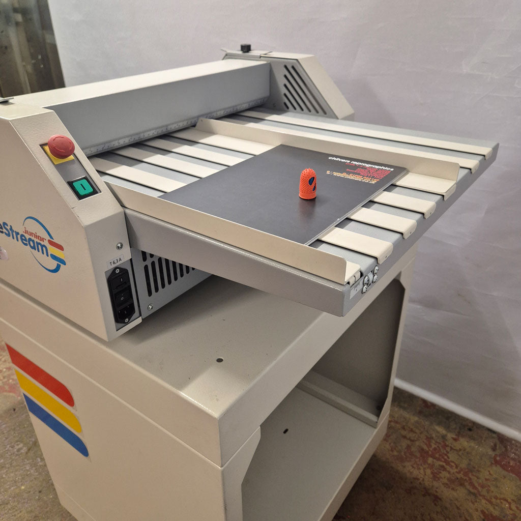 Used / Pre-owned CreaseStream Junior