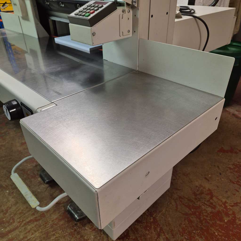 Used / Pre-owned EBA 550 Guillotine
