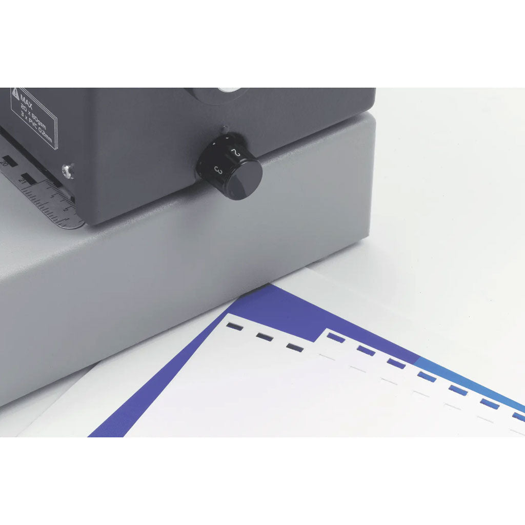 GBC CombBind C250Pro Comb Binder