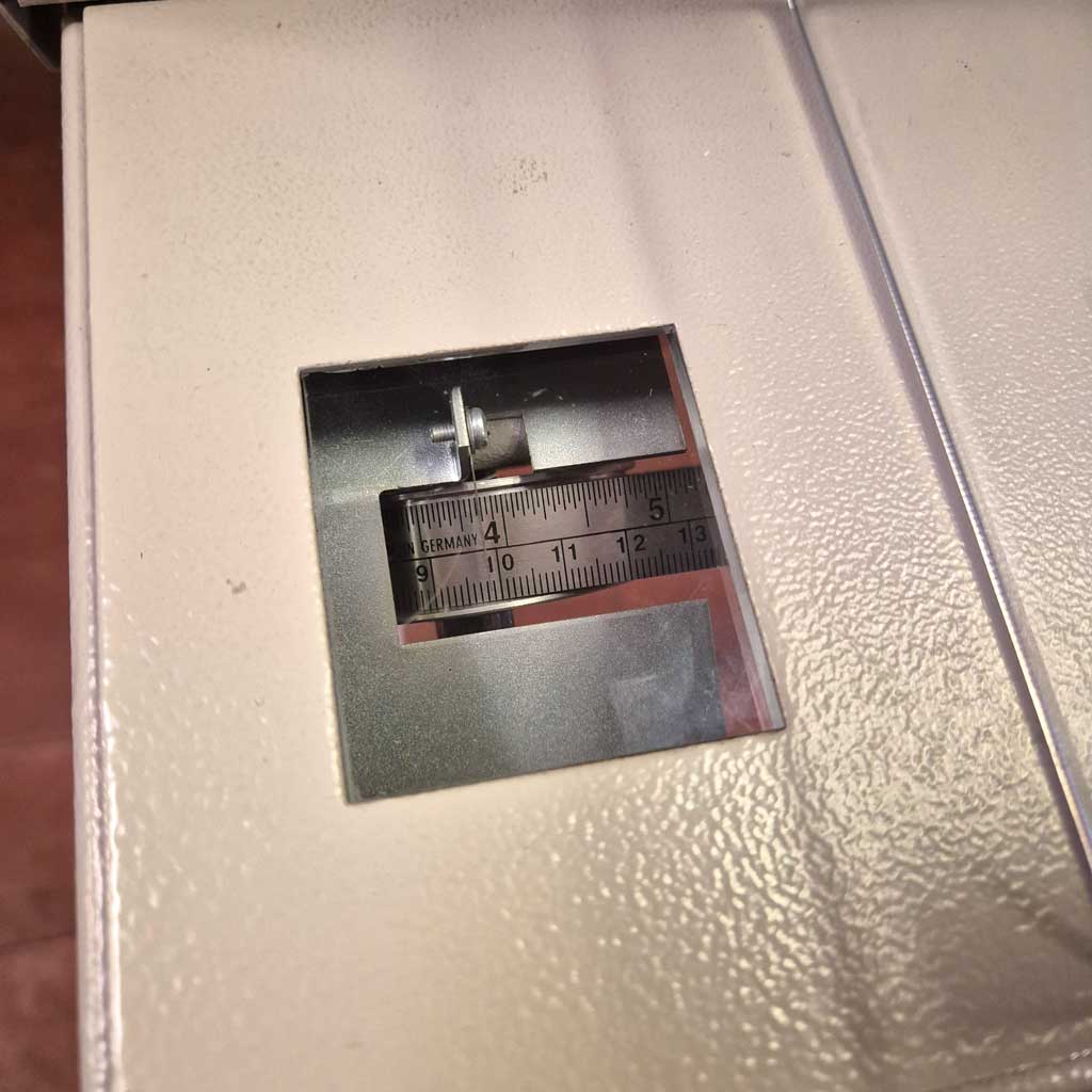 Used / Pre-owned Ideal 4700 Manual Guillotine