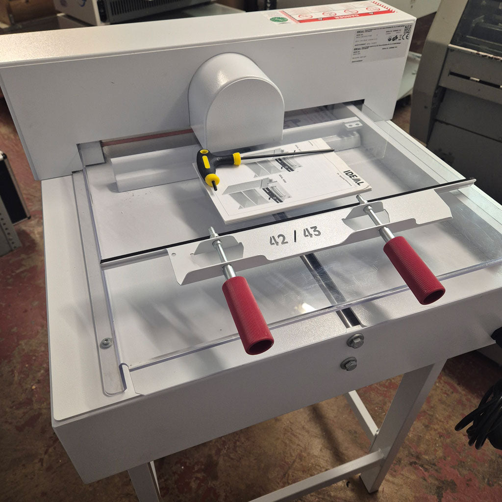 Used / Pre-owned Ideal 4350 Electric Guillotine