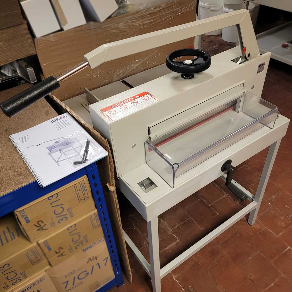 Used / Pre-owned Ideal 4705 Manual Guillotine