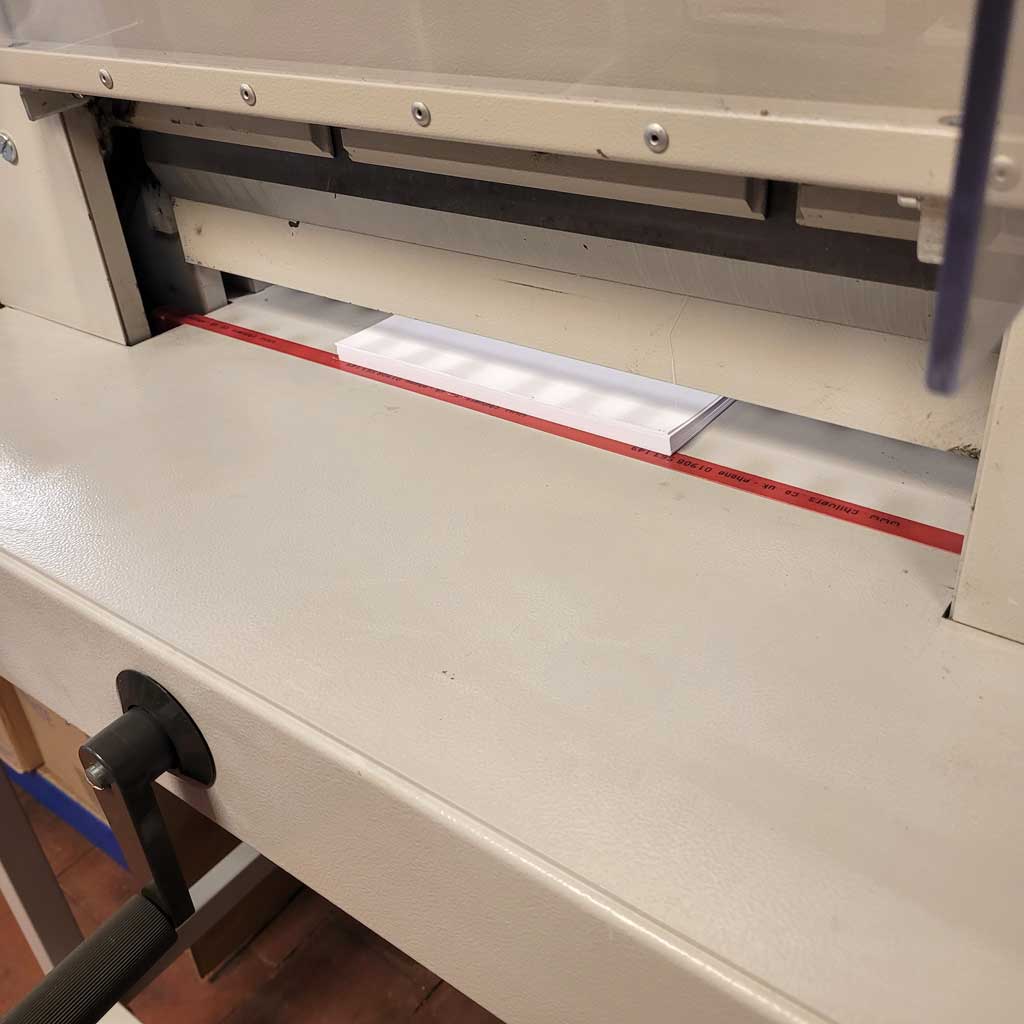 Used / Pre-owned Ideal 4705 Manual Guillotine