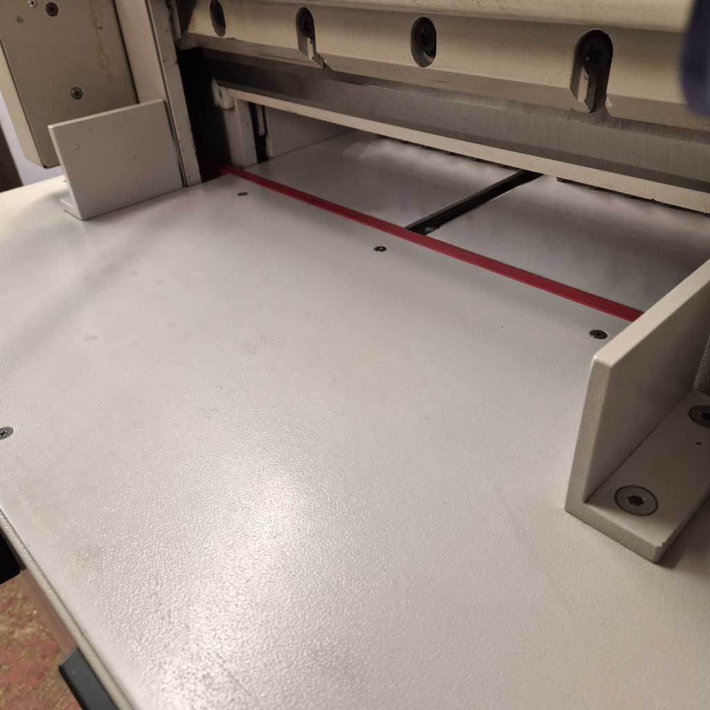 Used / Pre-owned Ideal 4850-95 EP Guillotine