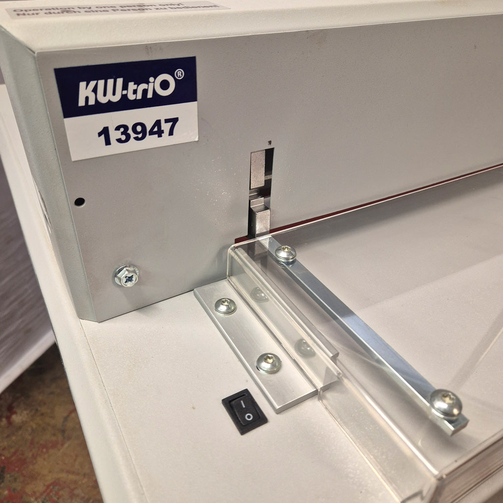 Used / Pre-owned KW Trio 13947 / Trimfast 430 Manual Guillotine