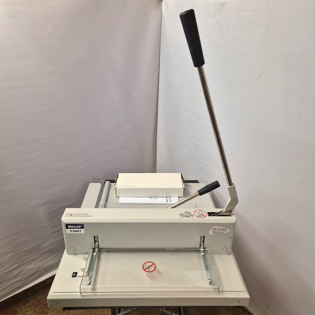Used / Pre-owned KW Trio 13947 / Trimfast 430 Manual Guillotine