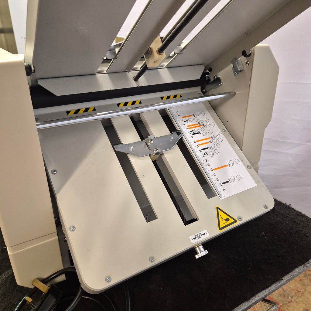 Used / Pre-owned Magnum 'FS' Folder
