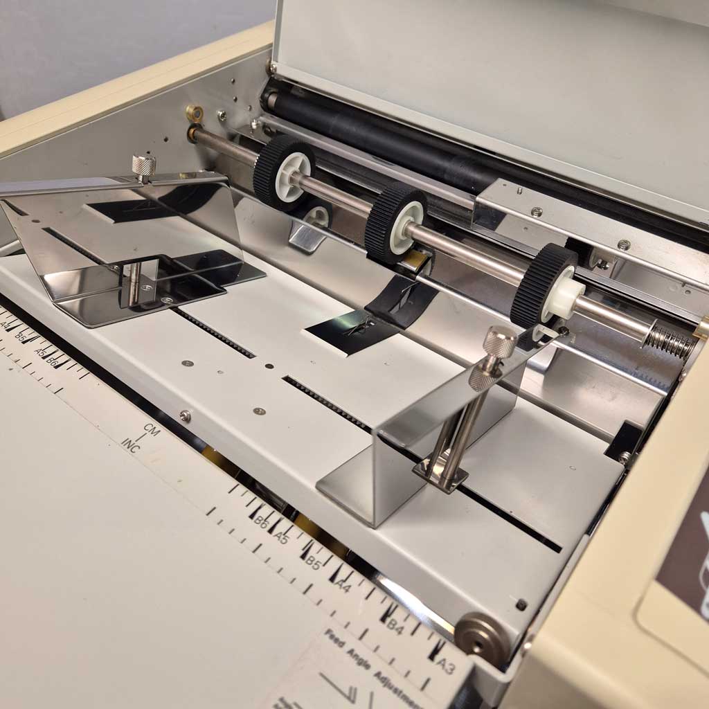 Used / Pre-owned SuperFax / Uchida PF-220 Paper Folder - Chilvers