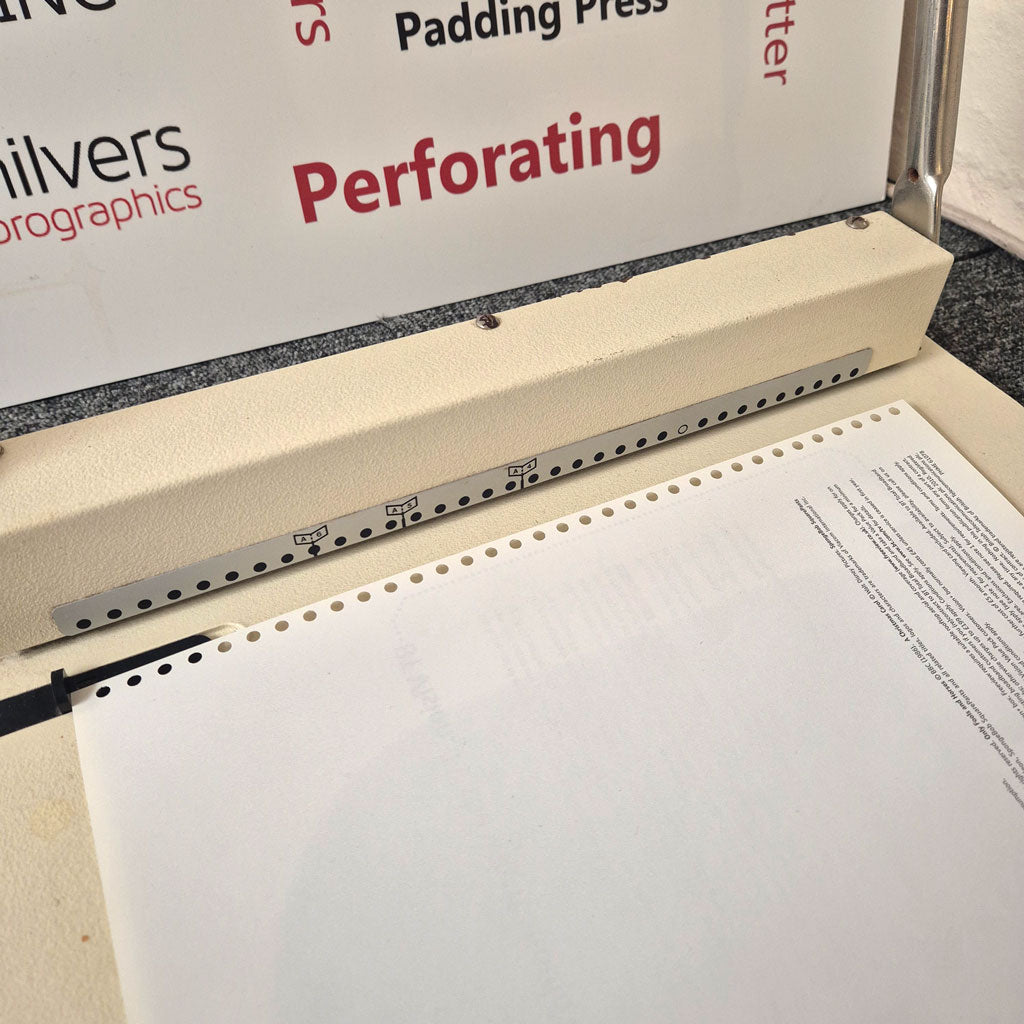 Used / Pre-owned 3:1 round hole Wire Punch