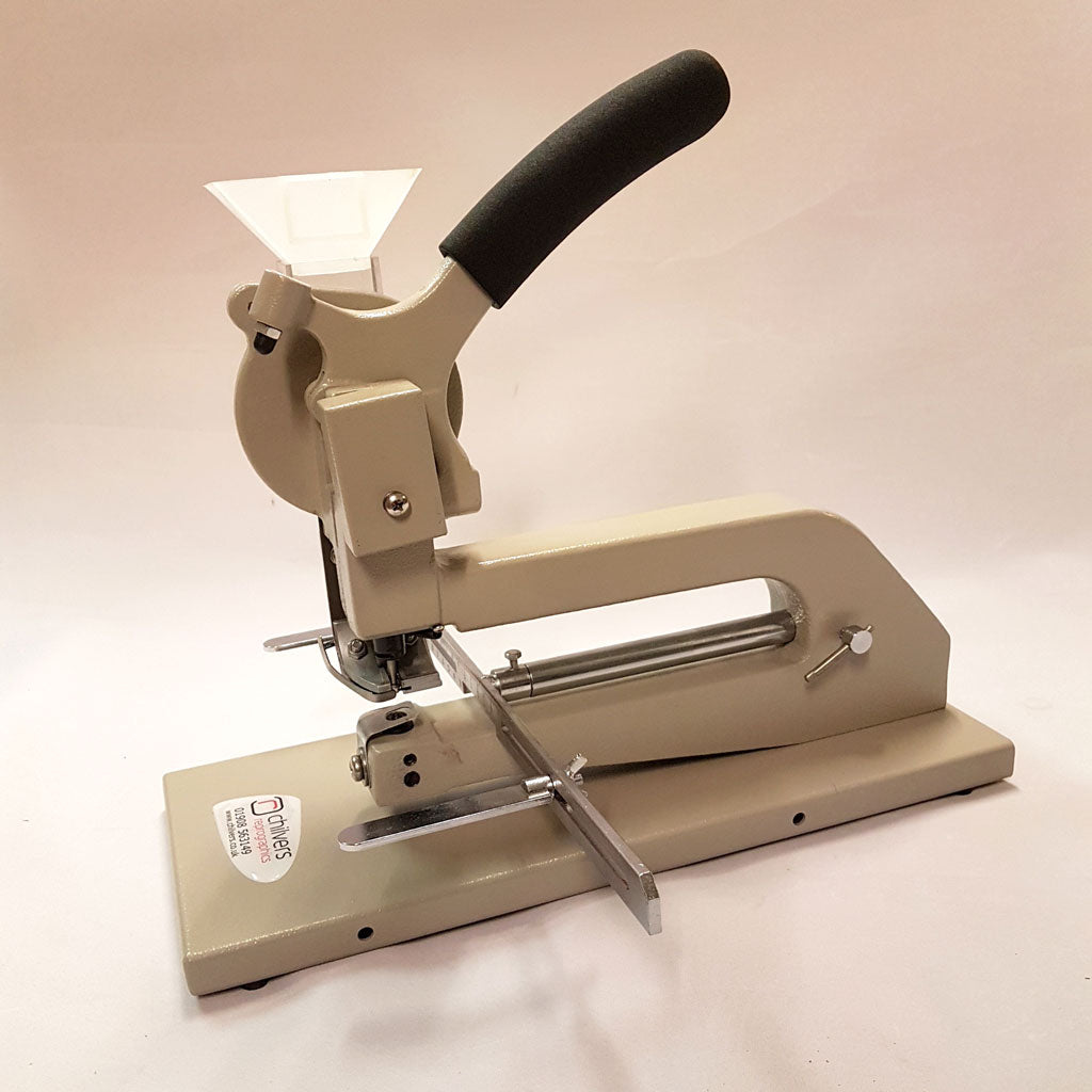 JYSC5.5 Long Arm Eyeleting Machine