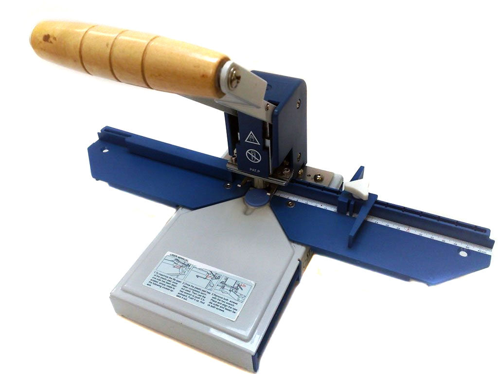 Warrior Calendar Thumb-Cut Punch